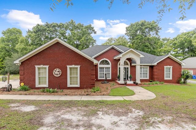 302 Stonegate, Dothan, AL 36305
