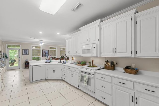 302 Stonegate, Dothan, AL 36305