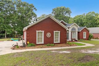 302 Stonegate, Dothan, AL 36305