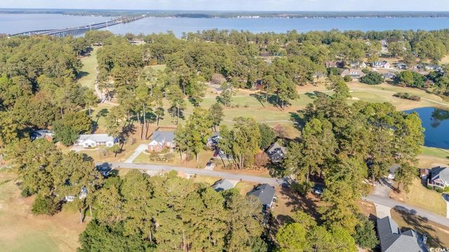 143 Saluda Dr., Santee, SC 29142