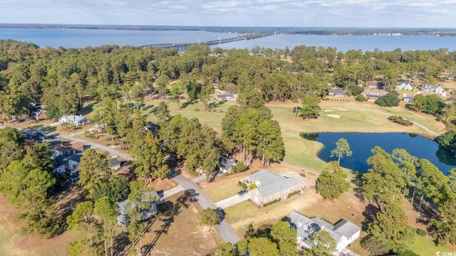 143 Saluda Dr., Santee, SC 29142