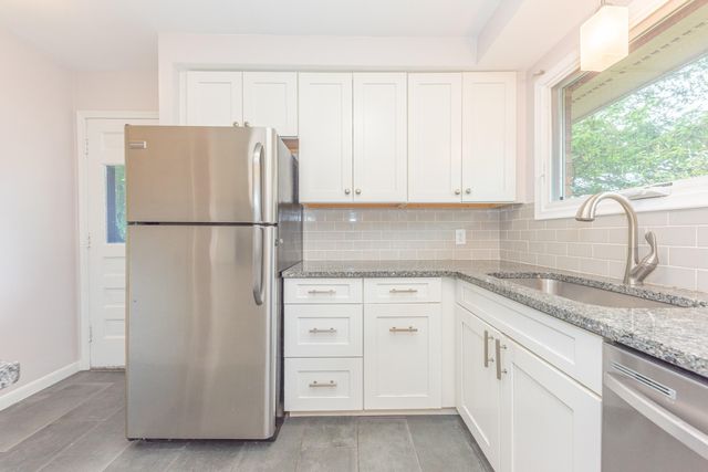 1517 Catalina Drive, Ann Arbor, MI 48103