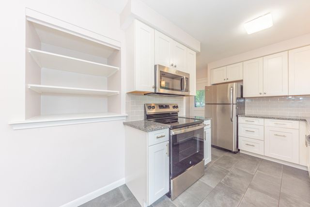 1517 Catalina Drive, Ann Arbor, MI 48103