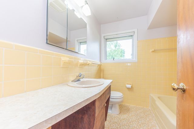 1517 Catalina Drive, Ann Arbor, MI 48103