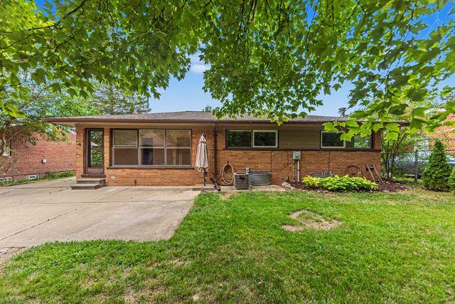 1517 Catalina Drive, Ann Arbor, MI 48103