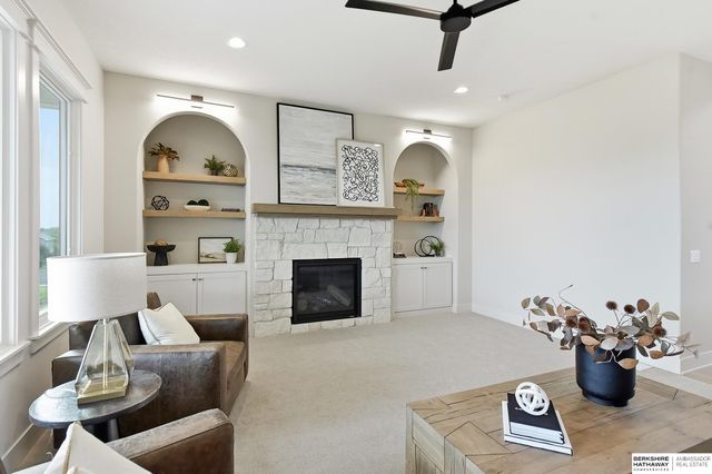 12610 S 79th Street, Papillion, NE 68046