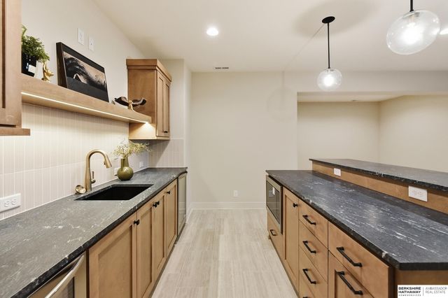 12610 S 79th Street, Papillion, NE 68046