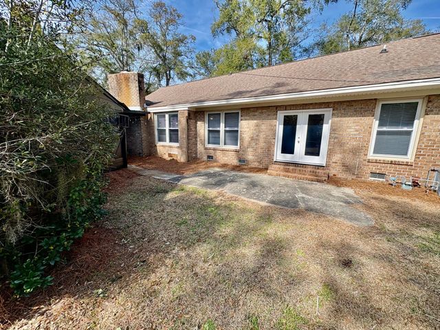 675 Ayers Drive, Charleston, SC 29412