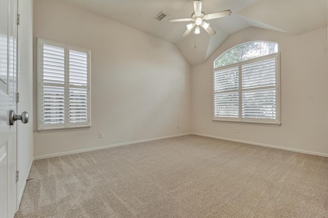 89 N Apple Springs Circle, The Woodlands, TX 77382