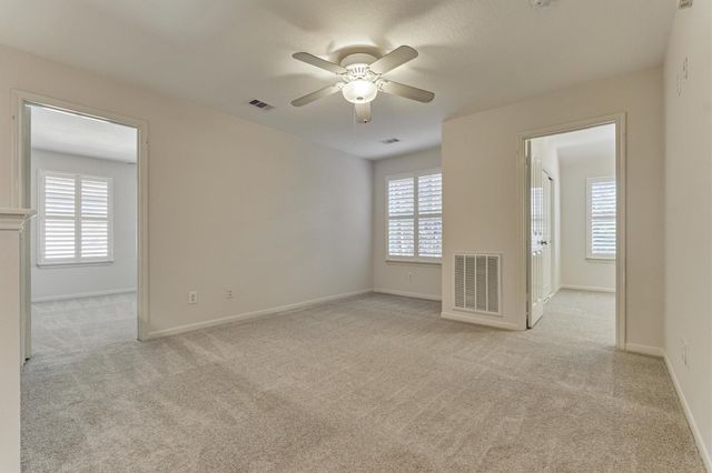 89 N Apple Springs Circle, The Woodlands, TX 77382