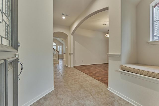 89 N Apple Springs Circle, The Woodlands, TX 77382