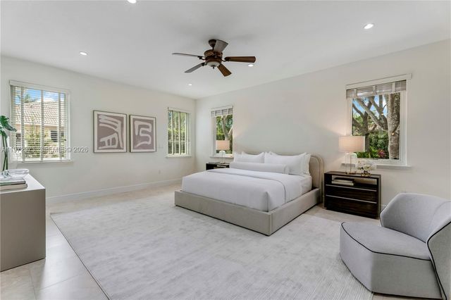 8561 SW 167th Ter, Palmetto Bay, FL 33157