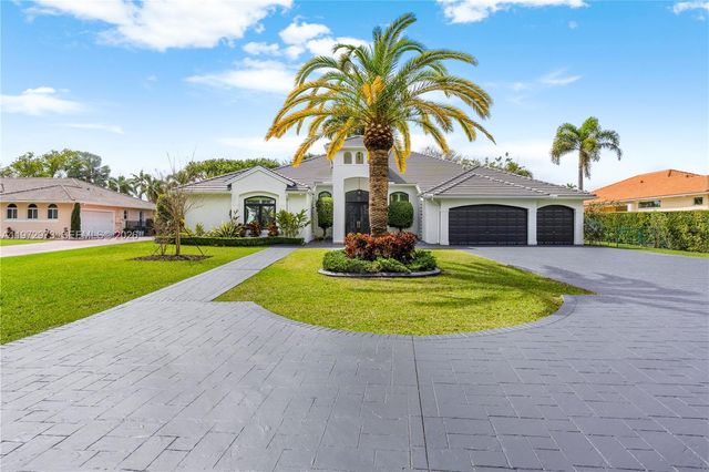 8561 SW 167th Ter, Palmetto Bay, FL 33157