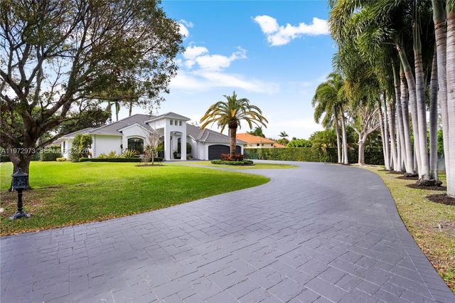 8561 SW 167th Ter, Palmetto Bay, FL 33157