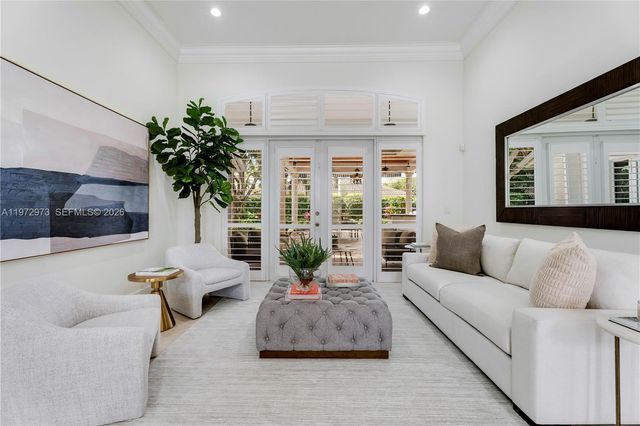 8561 SW 167th Ter, Palmetto Bay, FL 33157