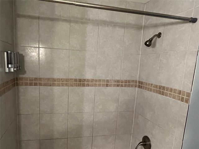 300 Whisenant Drive, Allen, TX 75013