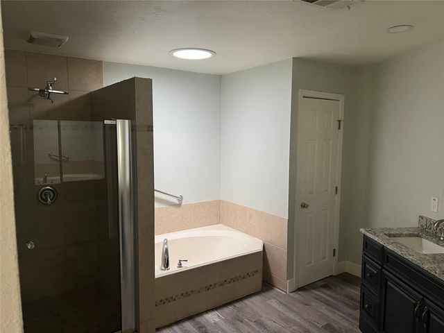 300 Whisenant Drive, Allen, TX 75013