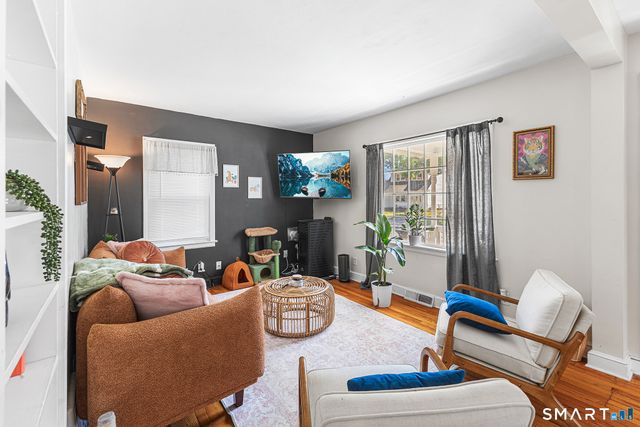 17 Whitney Street, East Hartford, CT 06118