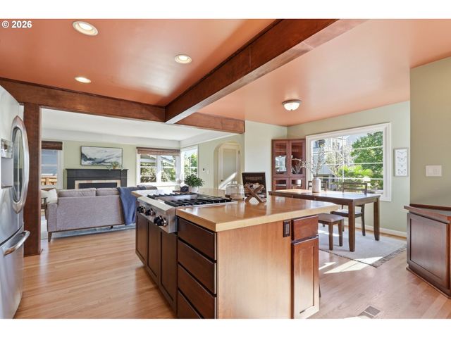 5415 Ne 32ND Ave, Portland, OR 97211