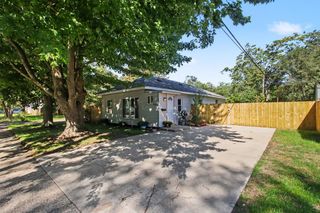 1234 Langeland Avenue, Muskegon City, MI 49442