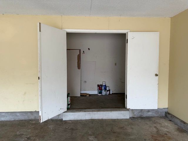 8518 CHIMNEYROCK BLVD, Memphis, TN 38016