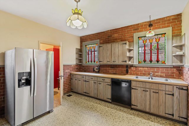 35 BELLEAIR DR, Memphis, TN 38104