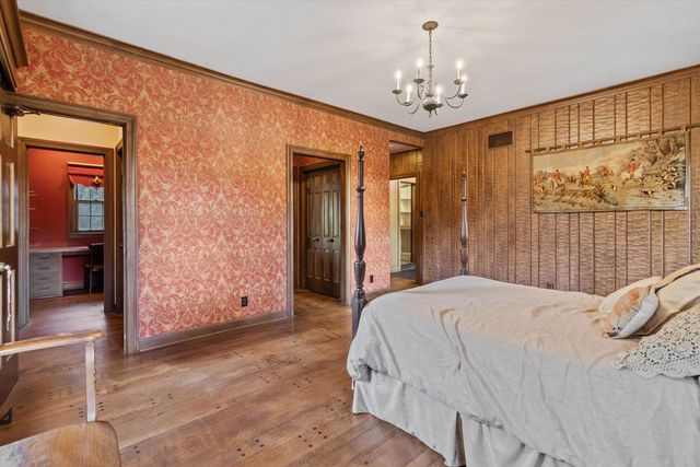 35 BELLEAIR DR, Memphis, TN 38104