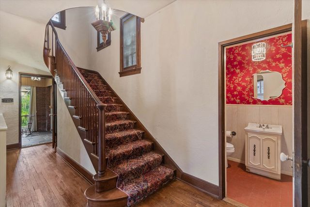 35 BELLEAIR DR, Memphis, TN 38104