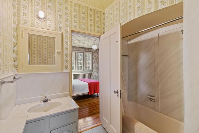 35 BELLEAIR DR, Memphis, TN 38104