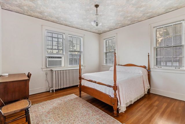 35 BELLEAIR DR, Memphis, TN 38104