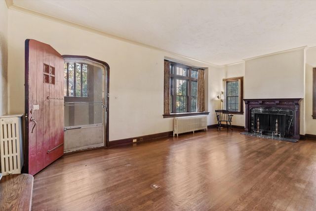 35 BELLEAIR DR, Memphis, TN 38104