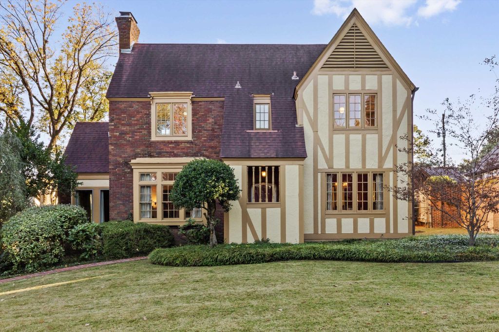 35 BELLEAIR DR, Memphis, TN 38104