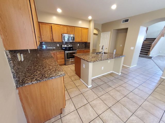 17421 W Papago Street, Goodyear, AZ 85338