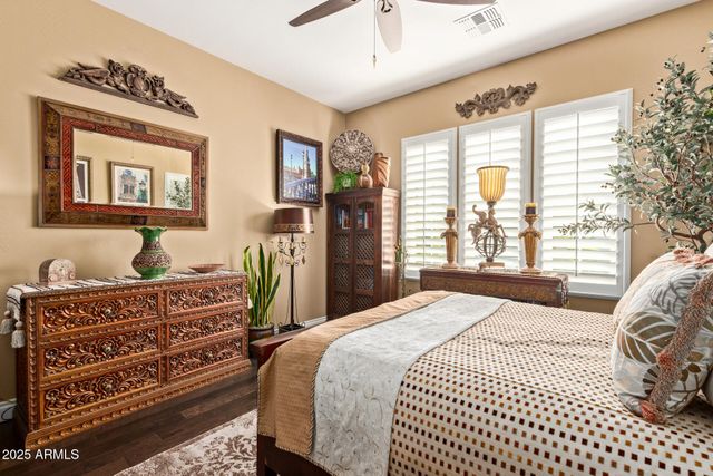 1658 E AZAFRAN Trail, Queen Creek, AZ 85140