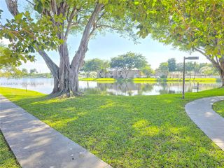 2331 NW 96th Ter 17L, Pembroke Pines, FL 33024