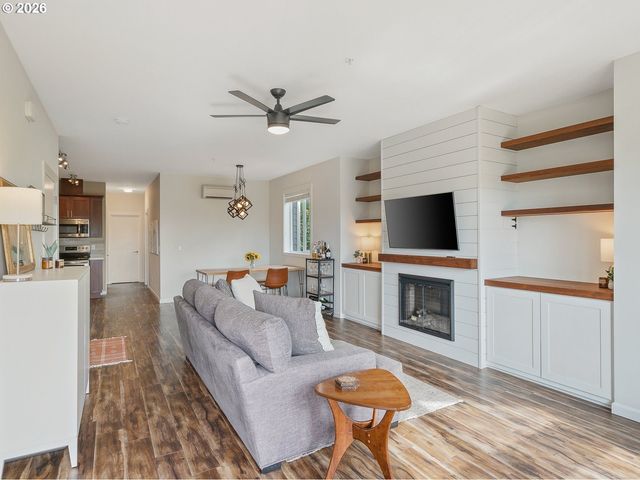 5425 N MINNESOTA Ave 6, Portland, OR 97217
