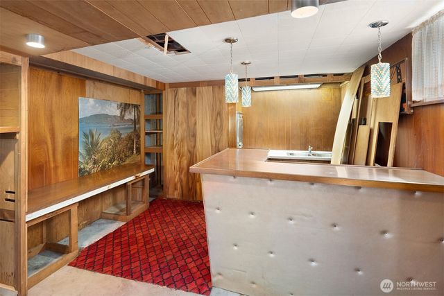 8725 Maple Lane, Edmonds, WA 98026
