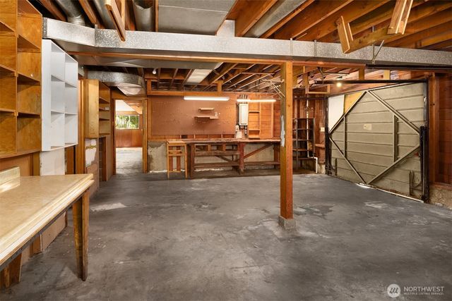 8725 Maple Lane, Edmonds, WA 98026