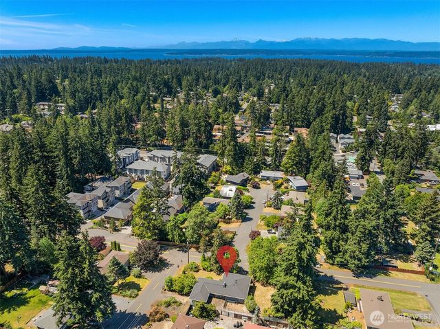 8725 Maple Lane, Edmonds, WA 98026