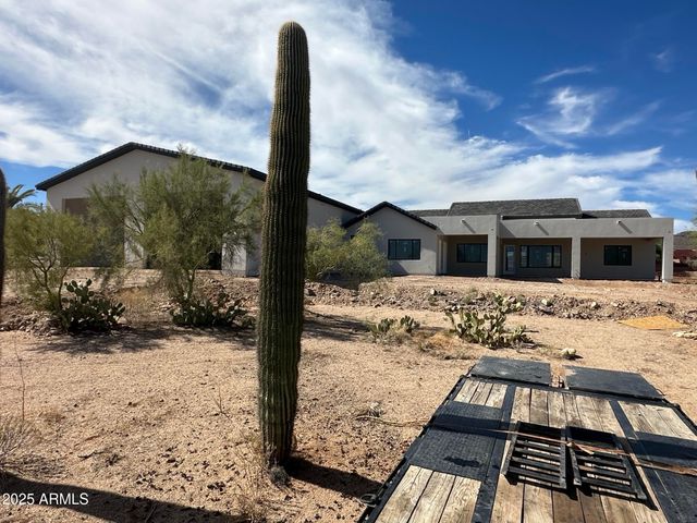 39420 N 26TH Street, Cave Creek, AZ 85331