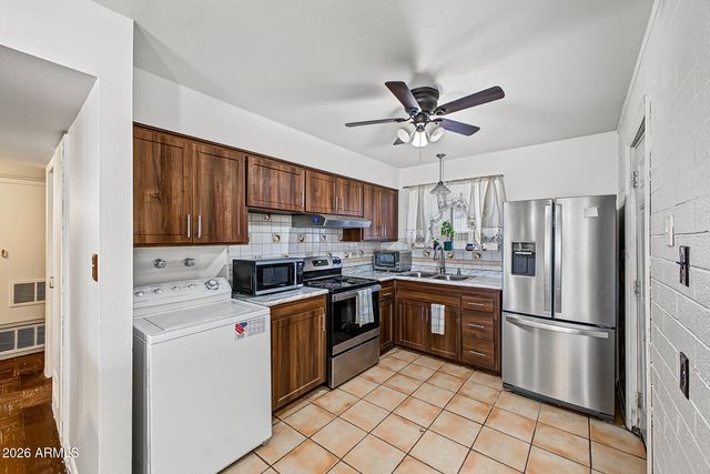 12019 N 107TH Avenue, Sun City, AZ 85351