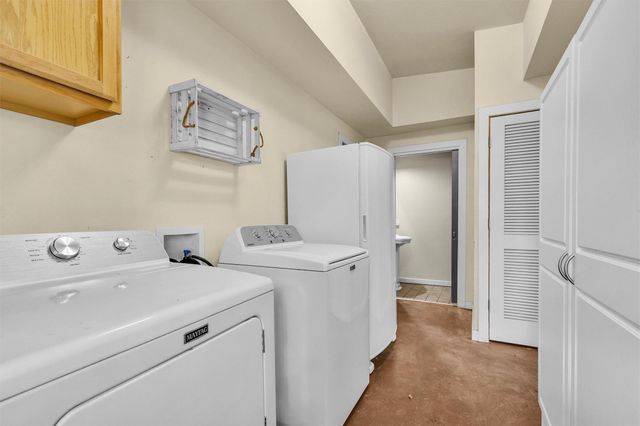 5950 County Road 331, Plantersville, TX 77363