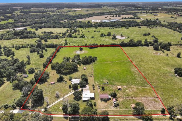 5950 County Road 331, Plantersville, TX 77363