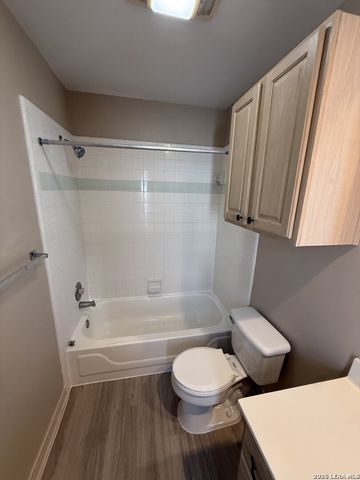 18123 BROOKWOOD FRST, San Antonio, TX 78258