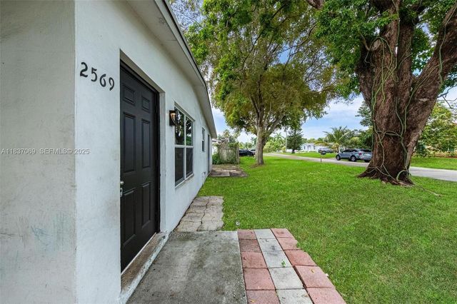 2569 NW 61st Avenue, Margate, FL 33063