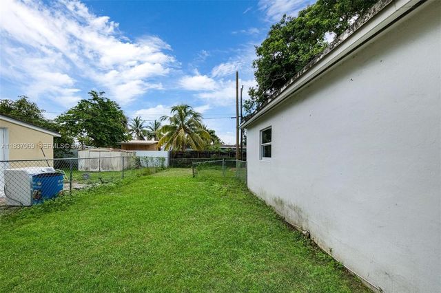 2569 NW 61st Avenue, Margate, FL 33063