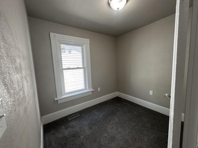 1221 24th STREET, Milwaukee, WI 53205