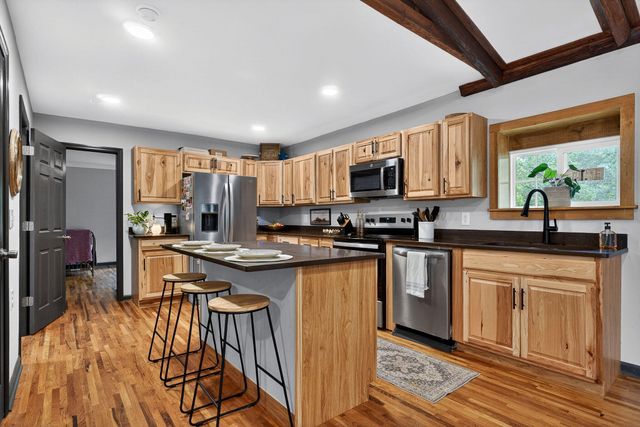 9388 Harrison Ferry Road, Mcminnville, TN 37110
