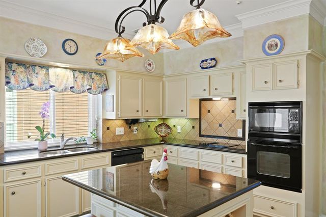 5 Regents Park, Sugar Land, TX 77479