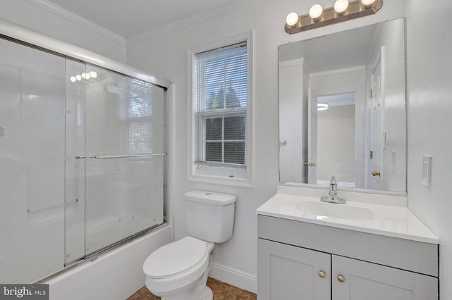 89 GOTLAND CIR, Martinsburg, WV 25405